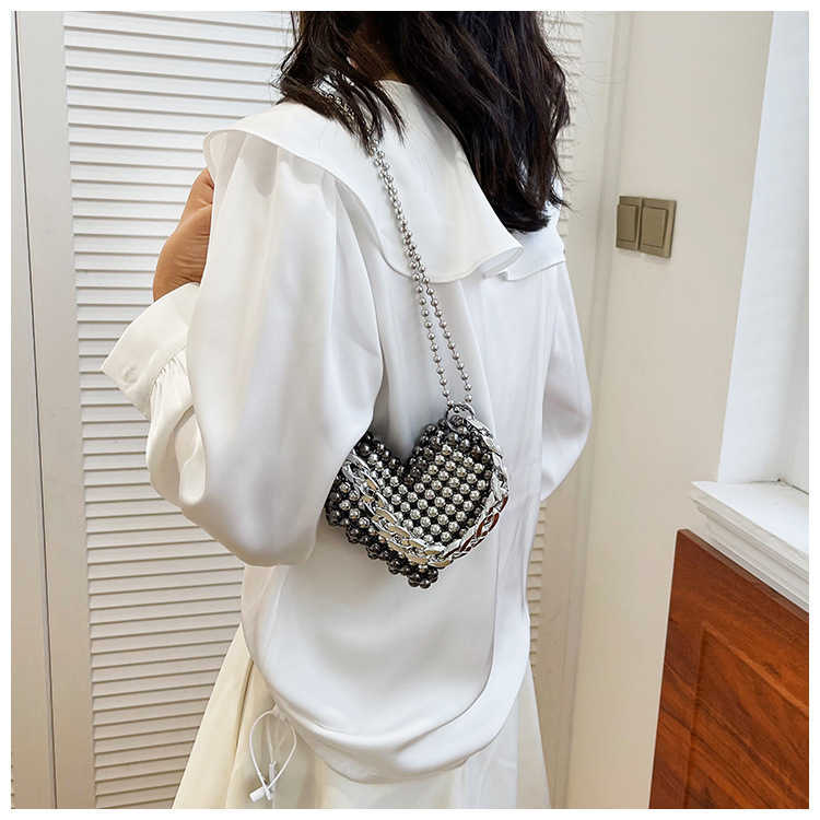Mini Womens Beaded Love Handbag Summer New Banquet Bag Chain Cross Shoulder Bag