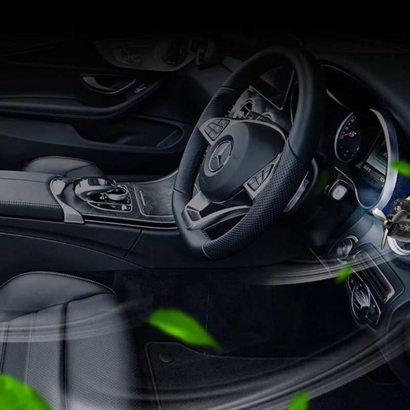 Bear Pilot Car Air ener Rotating Propeller Outlet Fragrance Car AccessoriesXJ241213