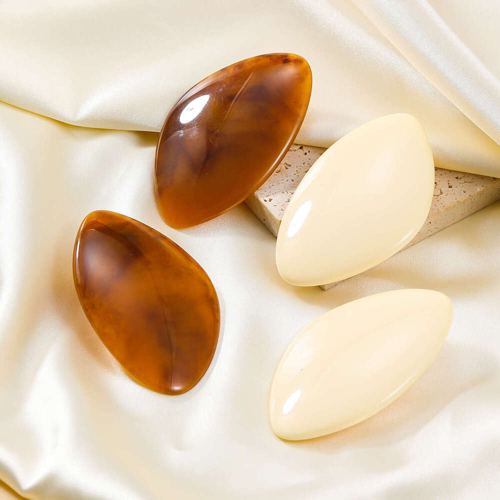 Summer New Resin Exaggerated Female Fashion Internet Celebrity Pebble shaped Earrings