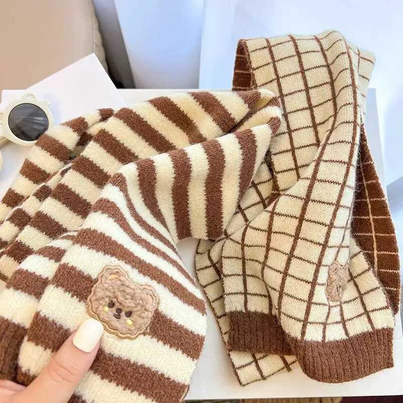 Scarves Wraps Korean Children Winter Scarf Cute Plaid Striped Bear Knitted Windproof Warm Boys Girls Neckcheif Kids Neck Warmer H241213