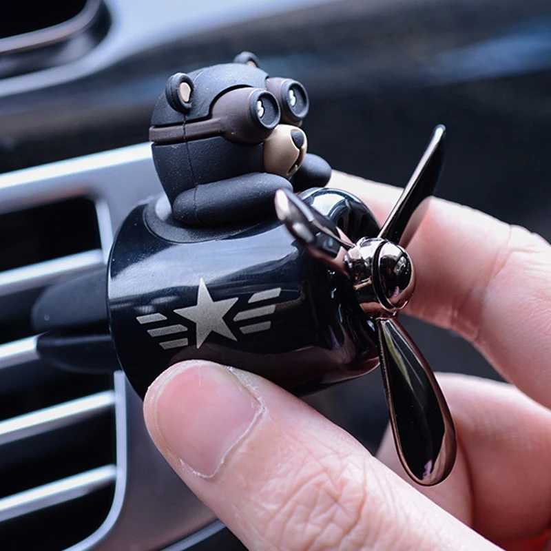Bear Pilot Car Air ener Rotating Propeller Outlet Fragrance Car AccessoriesXJ241213