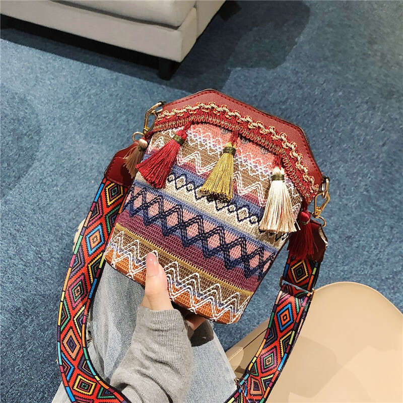 New Ladies' Fashionable Shoulder Korean Version Crossbody Small Bag, Women's Bucket Bag