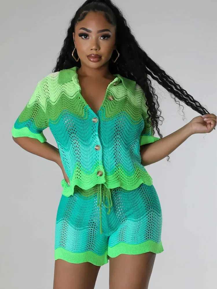 Women's Two Piece Pants Knitted Striped Crochet Set Women 2 Pieces Vacation Hollow Out Single-breasted Knit Top and Shorts Sets Women 2 Piece Out