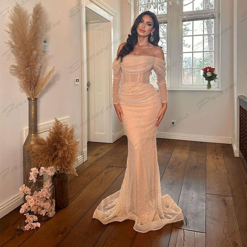 Elegant Female Beautiful Evening Dree Facinating Sexy Backle Mermaid Off Shoulder Simple Slimming Mopping Prom Gown 2024