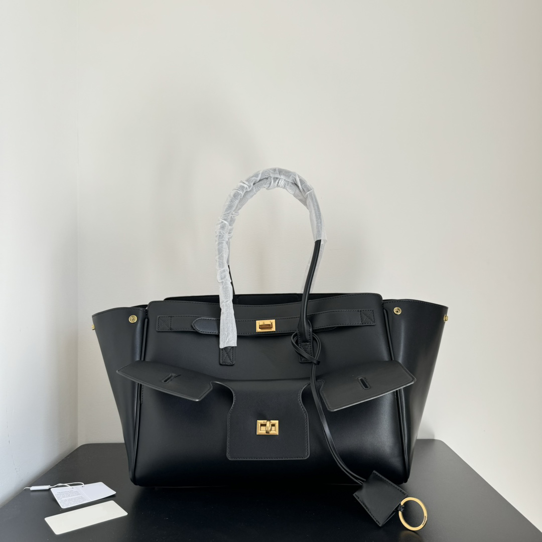 10A Tote Bag Designer Bag Leather Fashion handbag Women's Shoulder Bag Men's Motorcycle Bag Top Hand Luxury Designer wallet Large capacity shopping bag