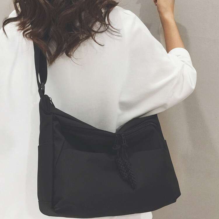 Popular Bag For Women, New Large Capacity Nylon College Student Class Single Shoulder Crossbody Anti Splash Water Bag, Fashionable Quality, Classic