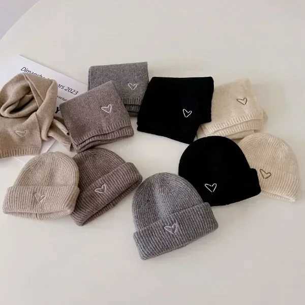Scarves Wraps Korean Girls Fashion Childrens All-match Solid Knitted Wool Scarf Candy Color Autumn Winter Boys Baby Warm Embroidery Scarfs H241213