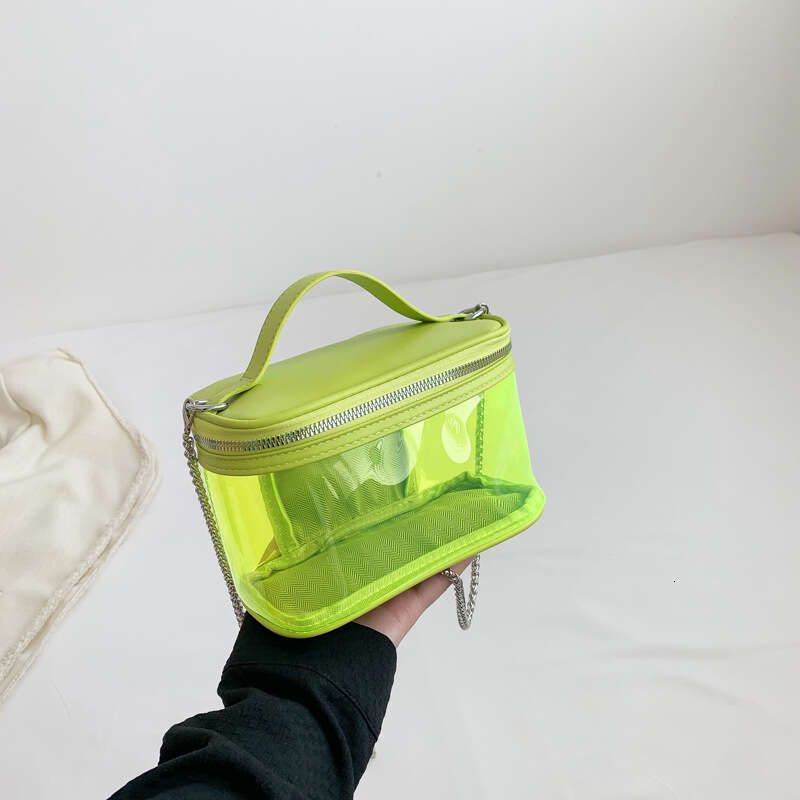 Internet celebrity transparent jelly summer niche hand-held box trendy single shoulder crossbody makeup wash bag, 2024 new item, chic and elegant clot