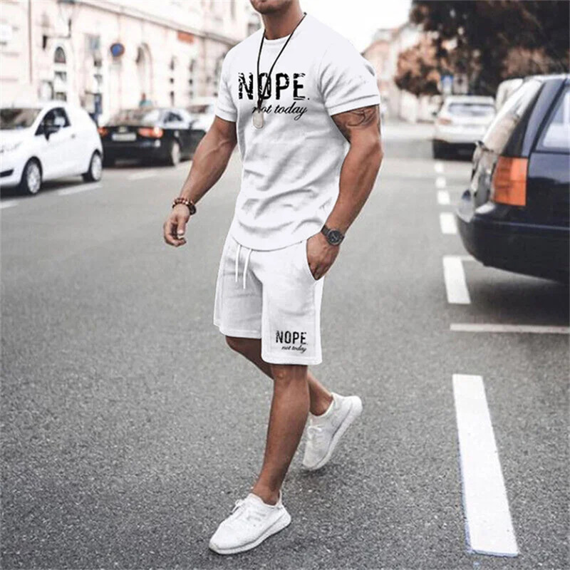2024 Summer Simple Mens Tshirt and Shorts 2piece Set Fashionable Street Casual Comfortable Breathable Short Sleeve 241211