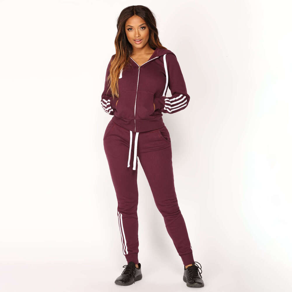 New Clothing European American Sleeved Hoodie, Long Pants Sportswear Set, Women's Trendy Clothing, Fashionable And Casual Temperament