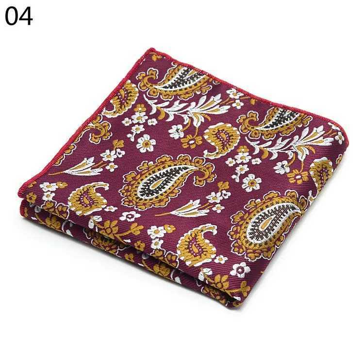 Luxury 25 * 25CM mens retro floral paisley silk handle pocket square fashionable mens Hanki wedding party chest towel W241213