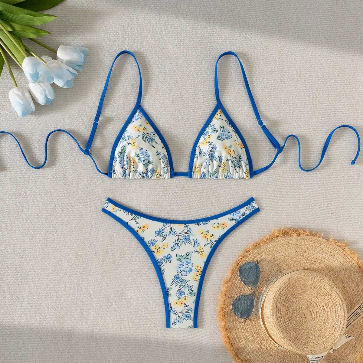 Roupas Finina Spliced Floral Swimwear 2024 Woman New Triang Cup Bikinis Sets Beach Sty Swimwear Lace Up Chic Bikini BK1399XJ241212