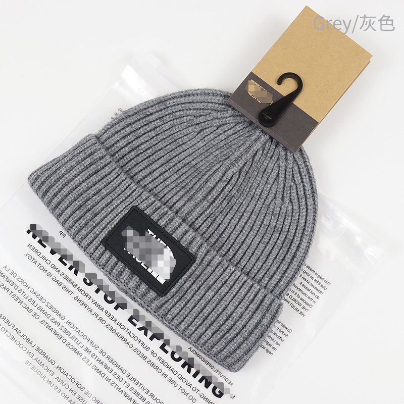 2024 Europe Men T Shirt Knitted Hat Designer Fashion North Beanies Men Embroidery Letter Warm NF Skull Caps Outdoor Casual Fitted Unisex Leisure Pullover Bonnet Tee