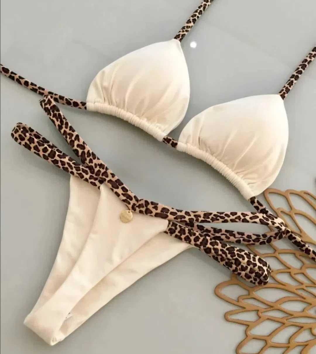 New Sexy Women Bikini Beach Holiday Swimsuit Two-piece SetXJ241212