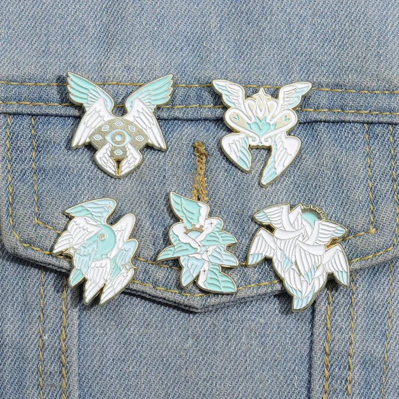 Pure Angel Wings Enamel Pin Cute Feather Badge Accessories Collar Backpack Brooch Jewelry Gifts Friends Wholesale 241210