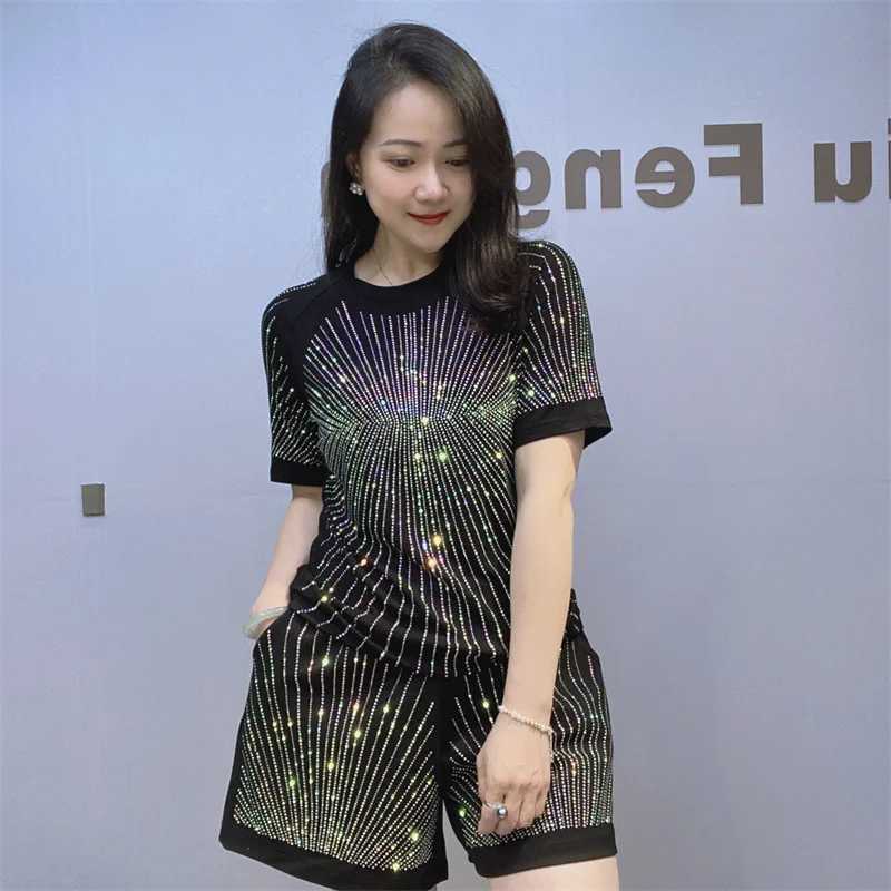 Women's Two Piece Pants 2PCS Glitter Summer Short Sets Women Clothes Casual Black Suit Fashion Diamonds Elastic Waist Hot Shorts Y241213SKEK