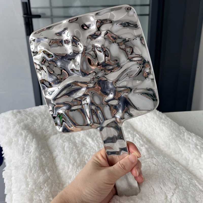 Luxury Handheld Cosmetic Mirror Ins Hand-held Desktop Makeup Metallic Mirror Vintage Beauty Mirrors Home Desk Decor Beaty ToolsXJ241213