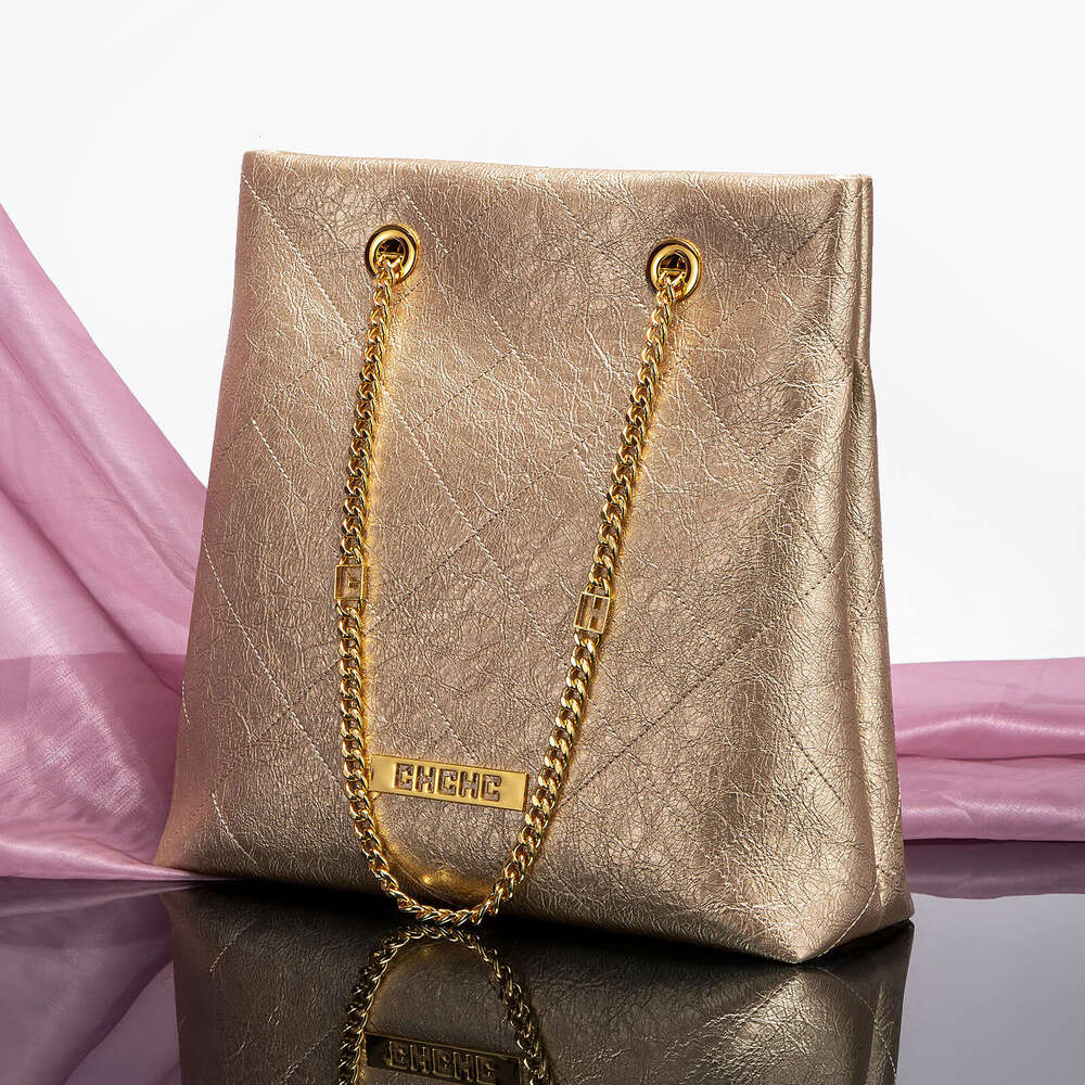 Women's Bags Classic Retro Style Pure Colour Fashion Women's Bag Simple Versatile Chain Shoulder Strap Design Exquisite Workmanship