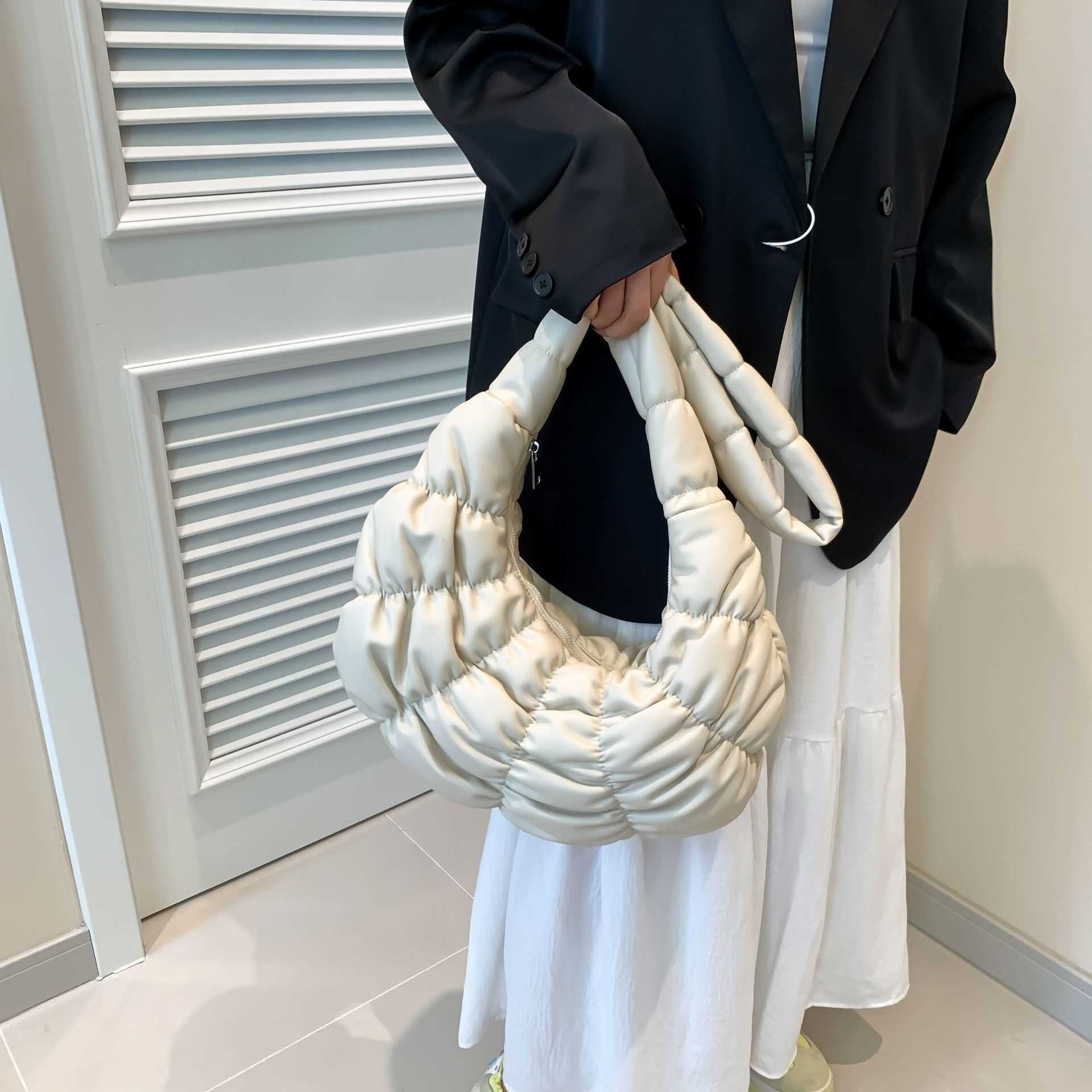 Kesong Bag new crossbody bag cow horn bag folded large capacity cloud bag shoulder bag dumpling bag half moon bag