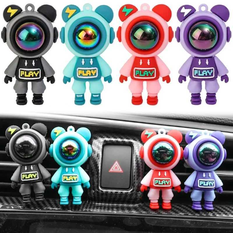 Lightning Bear Car Perfume Clip Air Conditioning Vent Aroma Clip Aroma Diffuser Spaceman Car Interior Decor AccessoriesXJ241213