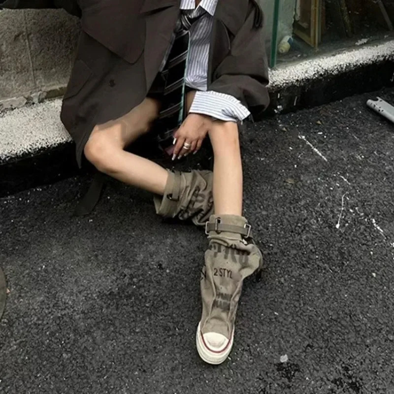 Womens Graffiti Boots Top Canvas Shoes 2024 Autumn Pants Leg Boots Thick Bottom Non slip Buckle Fashion Boots 241213