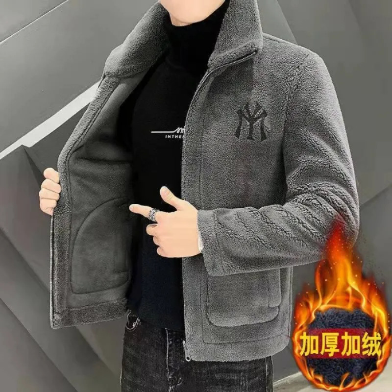 Mens Autumn and Winter Lamb Wool Jacket Lapel with Thick Fleece 241213