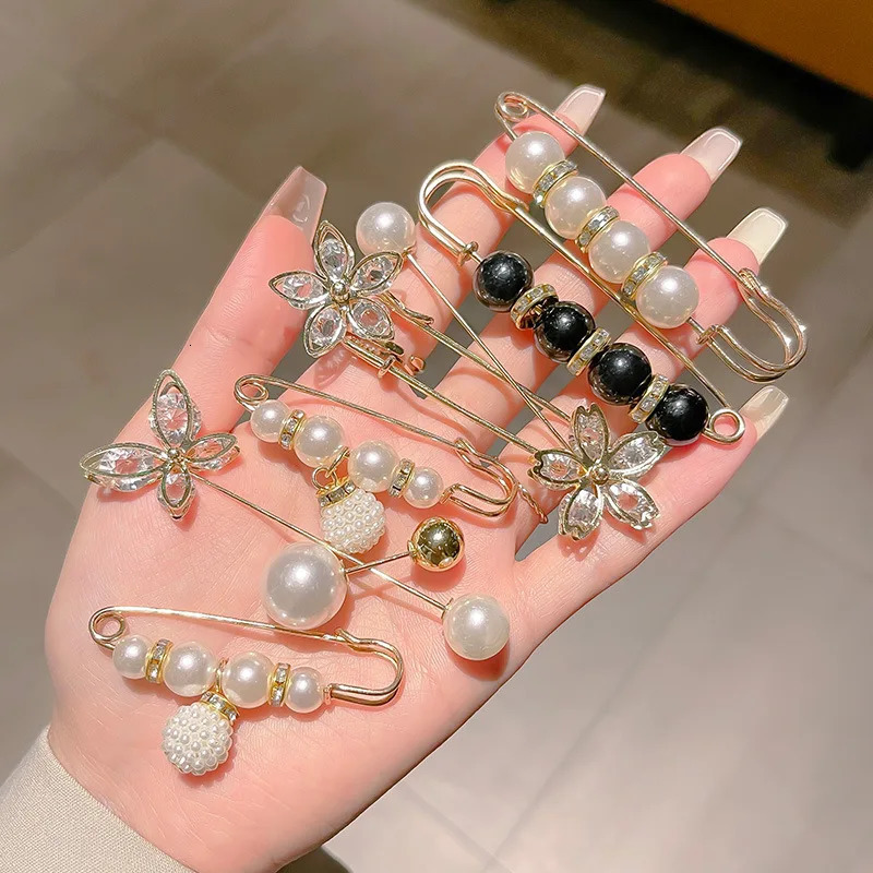 Broche set big bead fashion womens corset pearl lapel safety sweater dress pin badge buckle accessories 241210