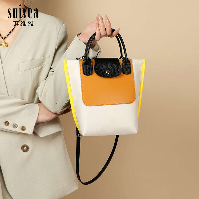 2025 New Nylon Color blocked Tote Large Capacity Shoulder High Quality Texture Fashion Handbag Versatile Women's Bag