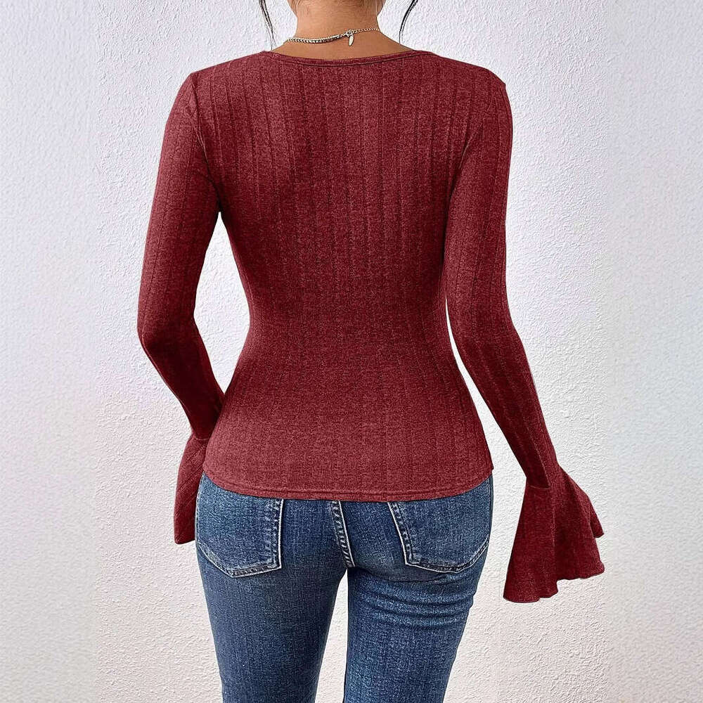 European American style 2024 autumn/winter French square collar with a stylish and slim fit top, flared long sleeved T-shirt for women