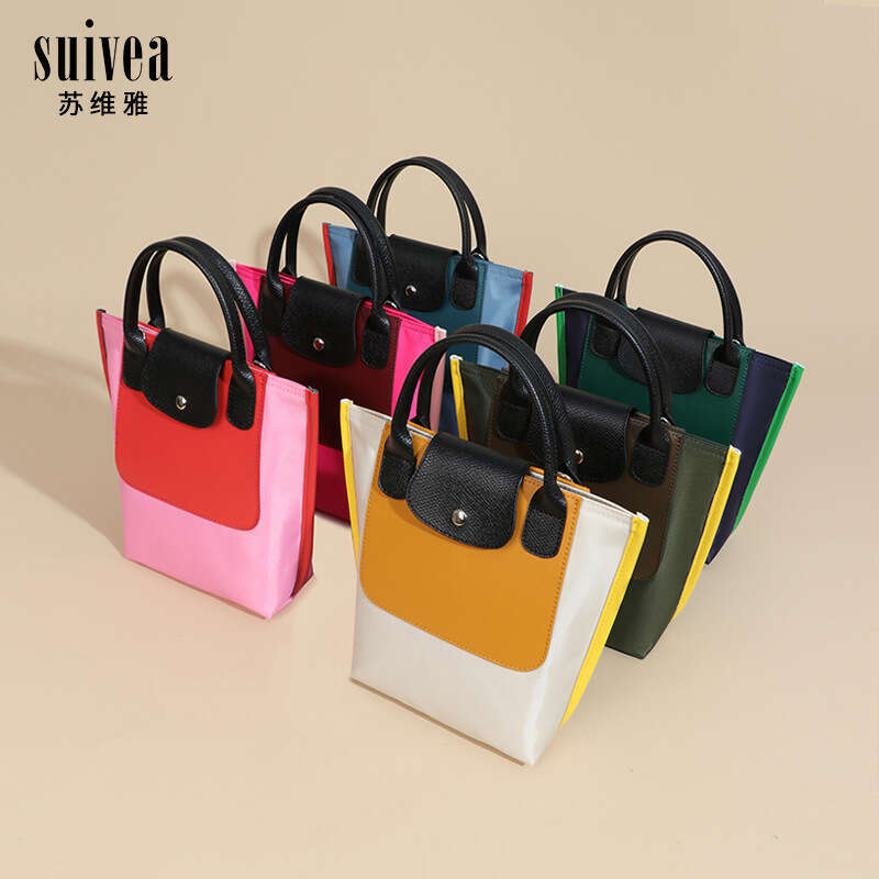 2025 New Nylon Color blocked Tote Large Capacity Shoulder High Quality Texture Fashion Handbag Versatile Women's Bag