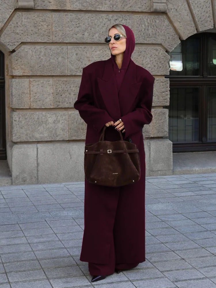 Elegant Burgundy Doublebreasted Woolen Long Coat Women With Pockets Full Sleeves Overcoats Autumn Lady High Street Outwear 241213