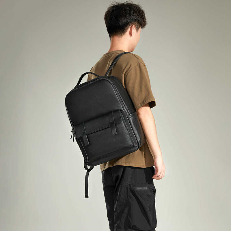 Business backpack, men's commuting large capacity computer, men's leather backpack, travel laptop backpack, men's backpack 241215