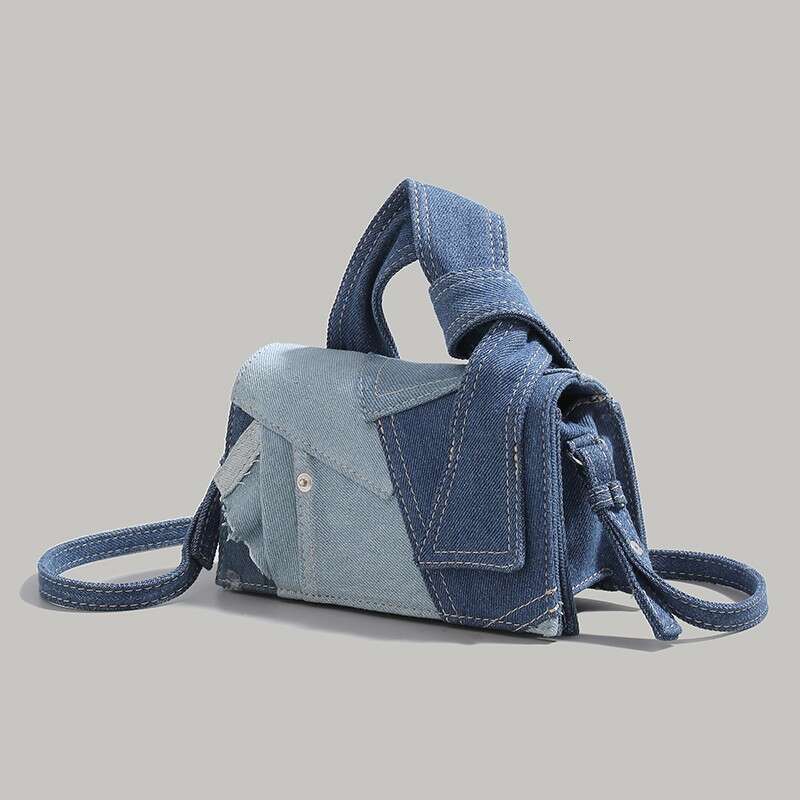 UR Simple Denim Small Square for Women 2023 New Style Trendy High end Versatile Fashion Single shoulder Women's Bag