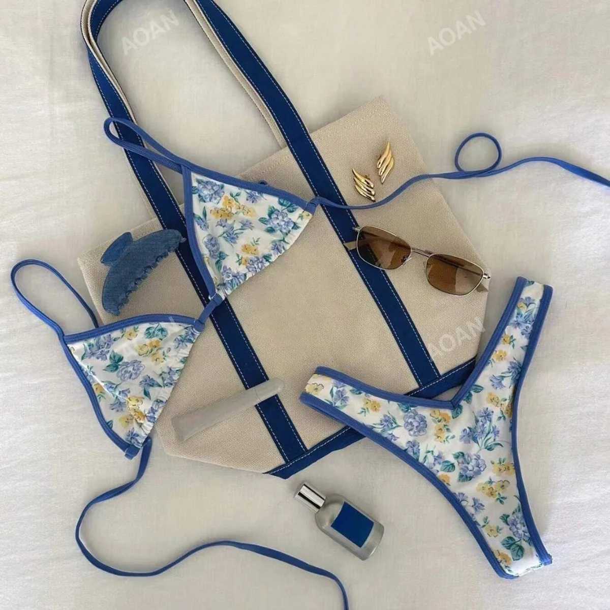 Roupas Finina Spliced Floral Swimwear 2024 Woman New Triang Cup Bikinis Sets Beach Sty Swimwear Lace Up Chic Bikini BK1399XJ241212