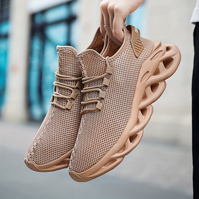 High Quality Sneakers Men Summer Breathable Fashion Light Running Tennis Shoes Comfortable Casual Shoes for Men Large size 46