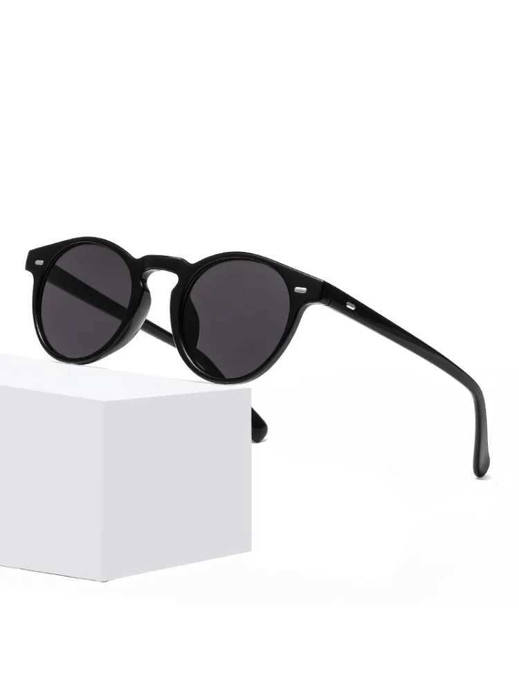 Luxury Brand Designer Sunglasses Men 2024 Vintage Red Blue Round Sun Glasses Women Driving Retro Sunglass Mens UV400X241213