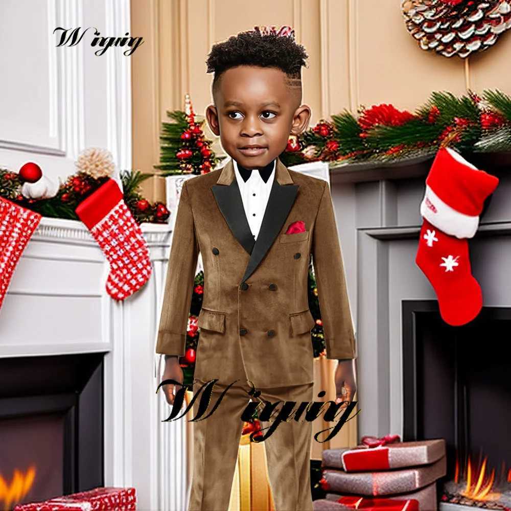 Boys Suit Velvet Jacket Pants 2 Piece Set Double Breasted Blazer Kids Wedding Tuxedo Gun Lapel Custom Clothes W241213