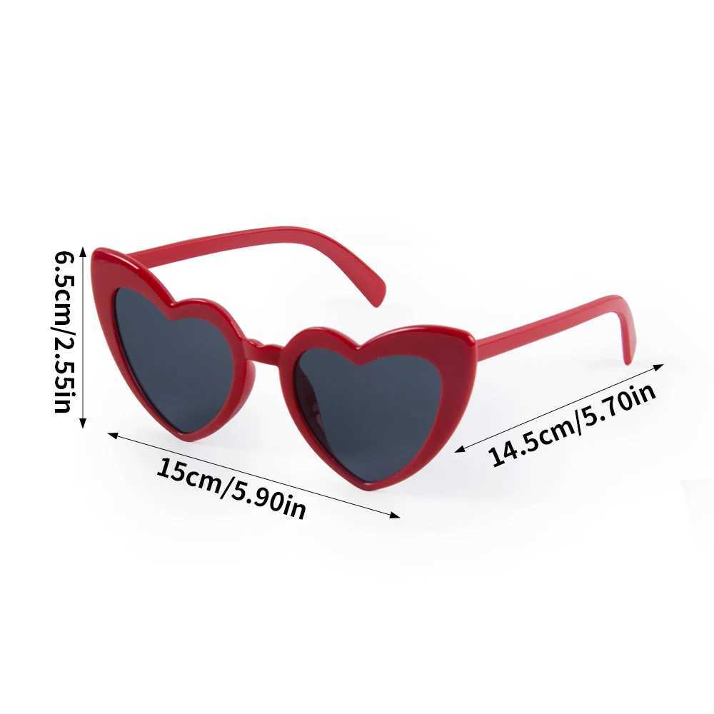 Sunglasses 10pcs Red Heart Shape Sunglasses for Women Bachelorette Party decoration Vintage Glasses wedding Party Favors Bridesmaid Gifts H241213