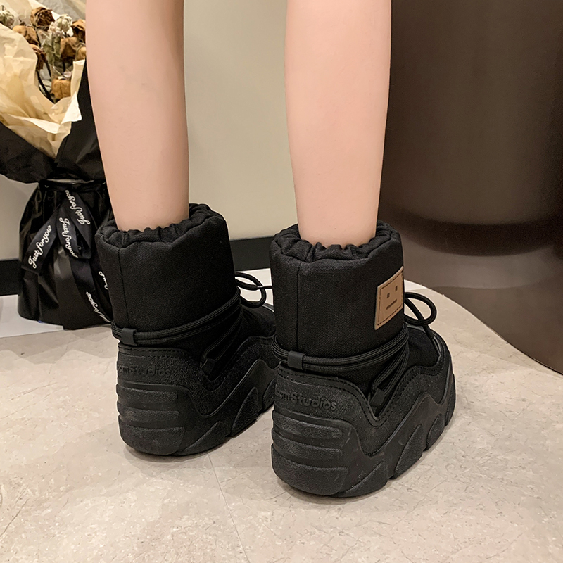 2025 Winter High cut Thick soled Anti slip Women's Snow Boots Designer Ankle Boots Tie up Warm High quality Cotton Shoes Waterproof Comfortable W