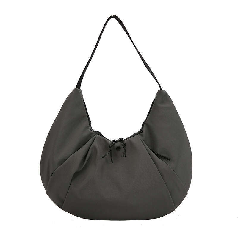 Korean version niche design nylon armpit commuting bag for women, outdoor functional style shoulder bag, 2024 new casual fashion trend clothing