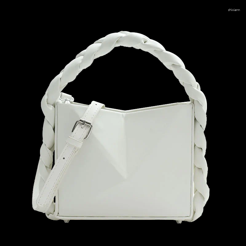 Free Shipping Totes PU Unique Design Square Shoulder Bags Solid Triangle High Quality Hand For Women 2024 Fashion Versatile Designer Designer Bag Luxu