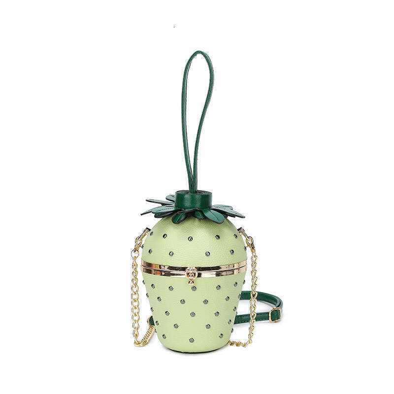 Small niche design women's Forest style personalized rivet pearl crossbody box bag ins strawberry shaped handbag 2024 new casual versatile fashio