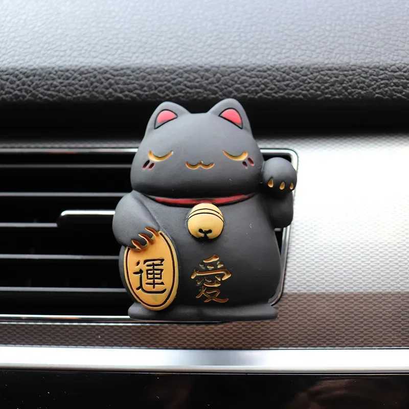 Car Air ener Lucky Cat Fragrance Diffuser Resin Art Perfume Clip Car Air Conditioner Outlet Vent Auto Interior AccessoriesXJ241213