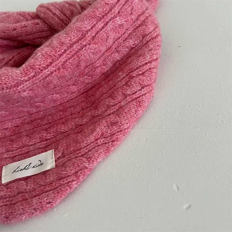 Scarves Wraps Korean Ins Baby Triangular Scarf Faux Fur Boy Girl Winter Windproof Warm Neck Cover Fashion Simple Kids Neckerchief H241213