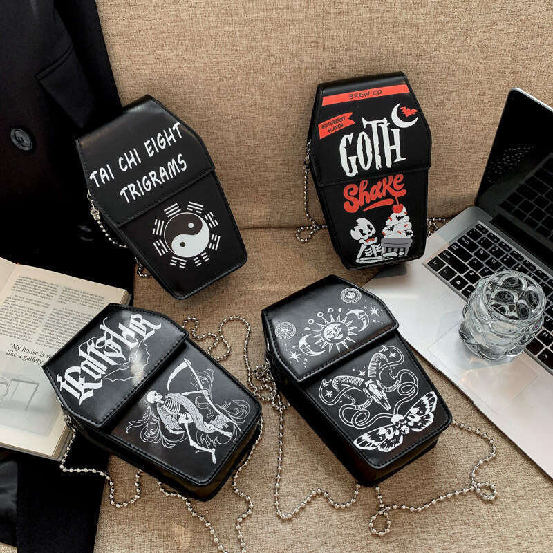 Internet celebrity gothic style bag for women, niche parody, dark themed skeleton small square versatile chain crossbody bag, 2024 new casual fashion 