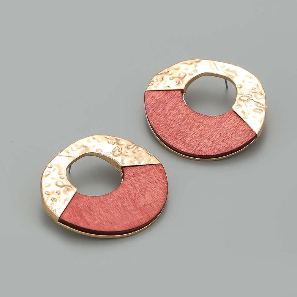 Summer New Alloy Earrings and Accessories for Women Metal Wood Splicing Irregular Round Exaggerated Jewelry