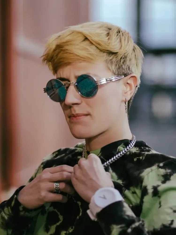 Gothic Red Steampunk Sunglasses Men Women Vintage Metal Round Sun Glasses Brand Designer Fashion Goggle Mirror Eyegalsses UV400X241213