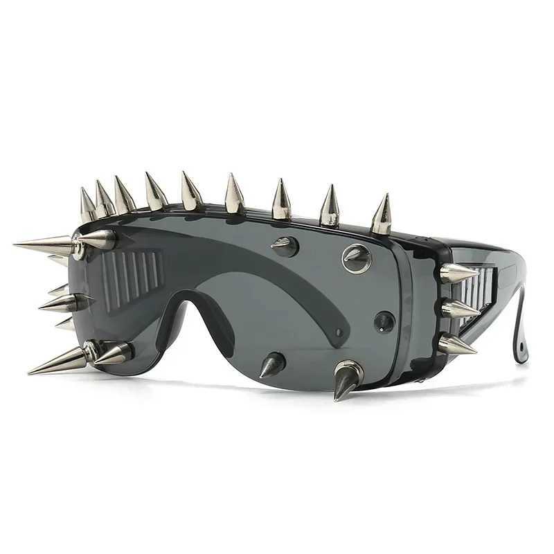 Steampunk Y2K Big Frame Nail Rivet Sunglasses Women For Men Vintage Punk Luxury Brand Design Sun Glasses Piece Goggle blackX241213
