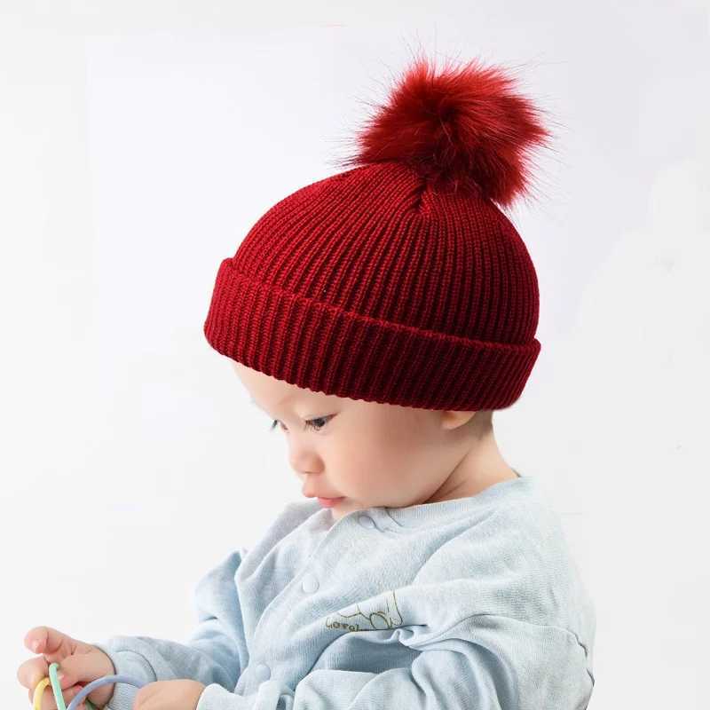 Solid Color Keep Warm Unisex Crimping Child Beanie Hat Elastici Autumn Winter Outdoor Pompom Hat Winter CapXJ241213