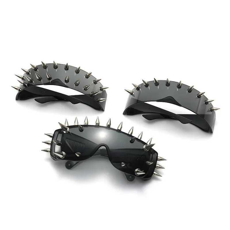Steampunk Y2K Big Frame Nail Rivet Sunglasses Women For Men Vintage Punk Luxury Brand Design Sun Glasses Piece Goggle blackX241213